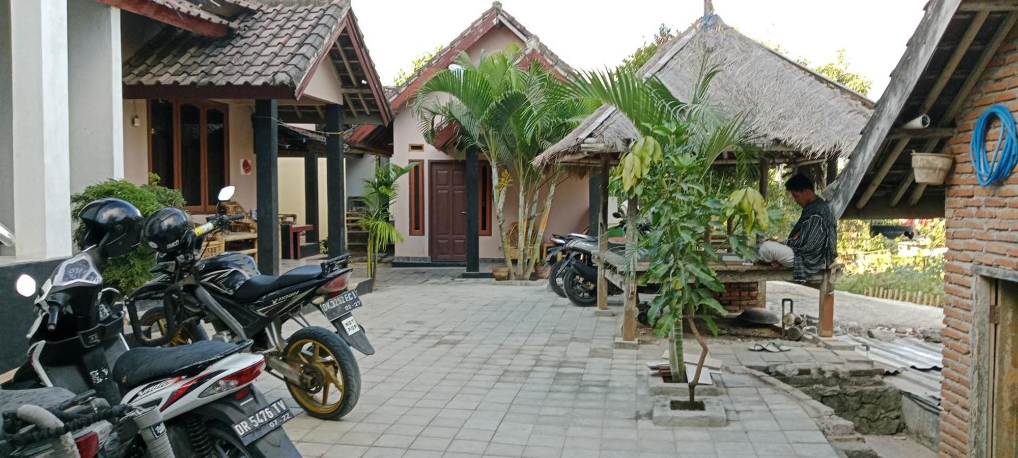 德发民宿 Kuta  外观 照片