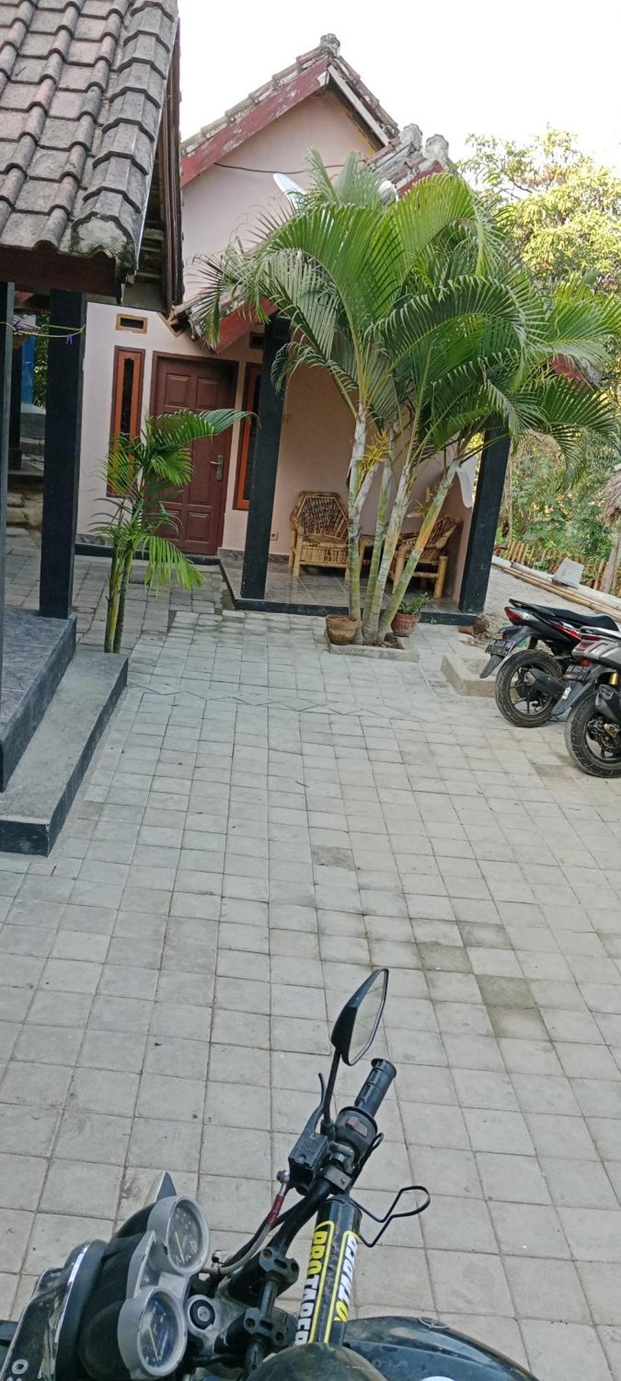 德发民宿 Kuta  外观 照片
